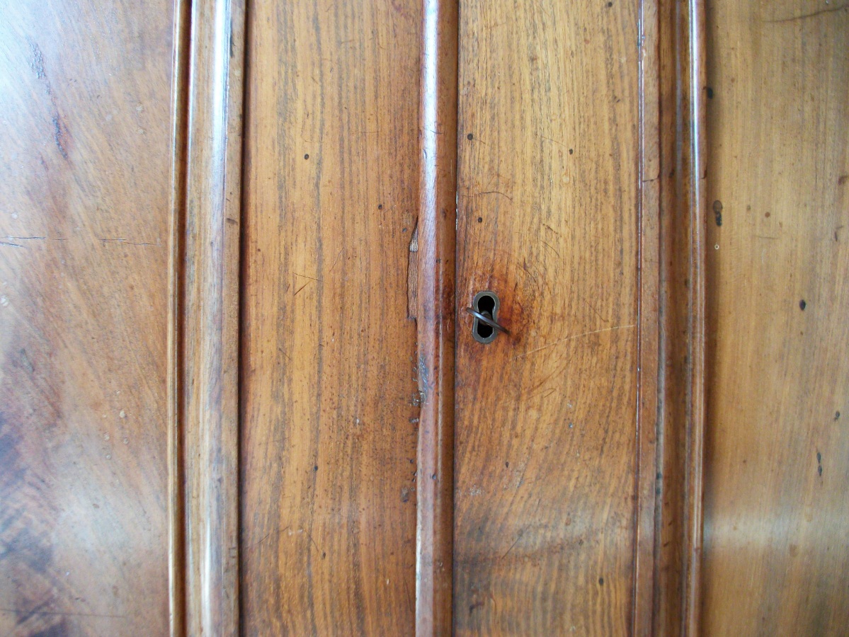 English Antique Mahogany Bookcase